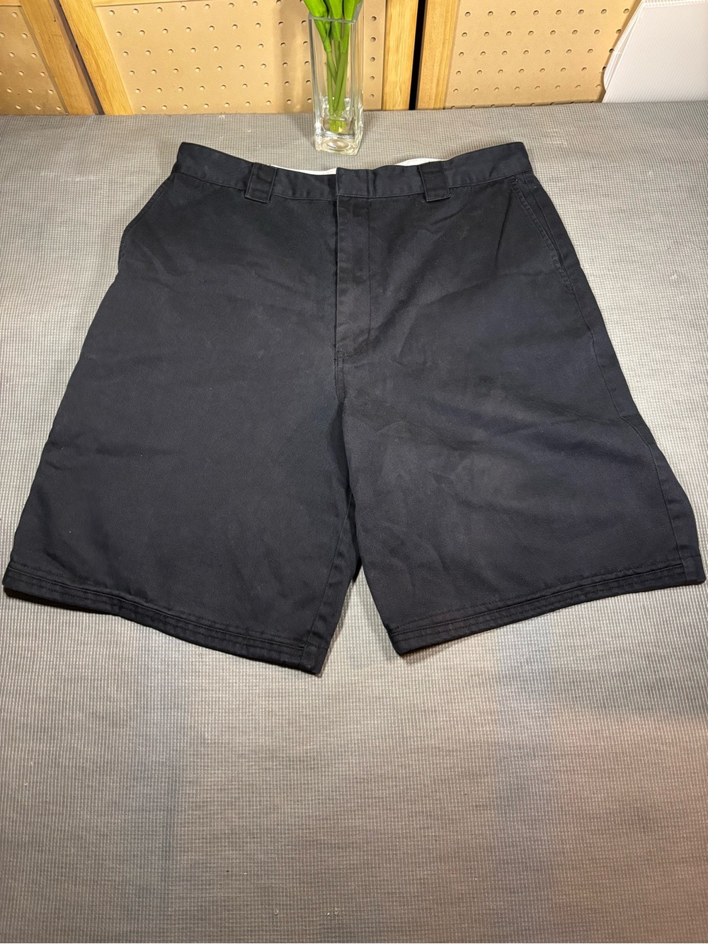 Award School Uniform Boy's Black Flat Front Shorts — Classic Style Sz 20